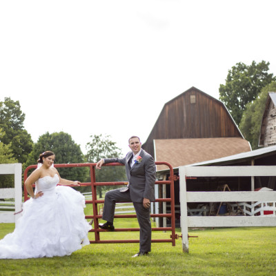 Hilltop Manor wedding photographer - Clarklake, Michigan Wedding Photographer