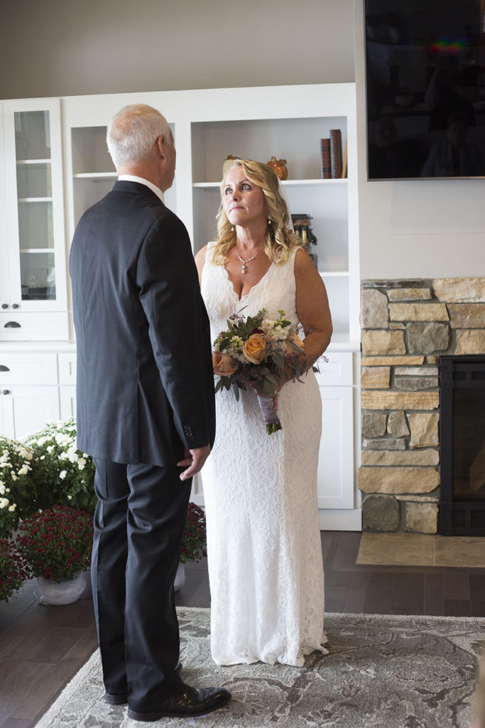 Chelsea, Michigan couple exchanging vows