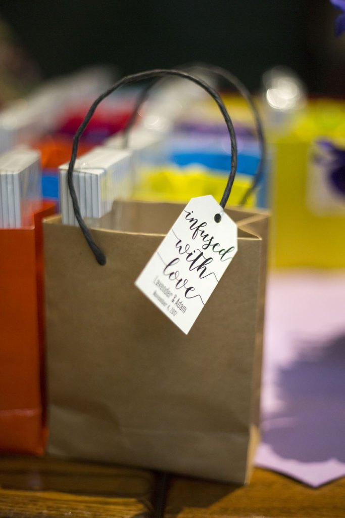 Wedding favors filled with Indian tea and infuser