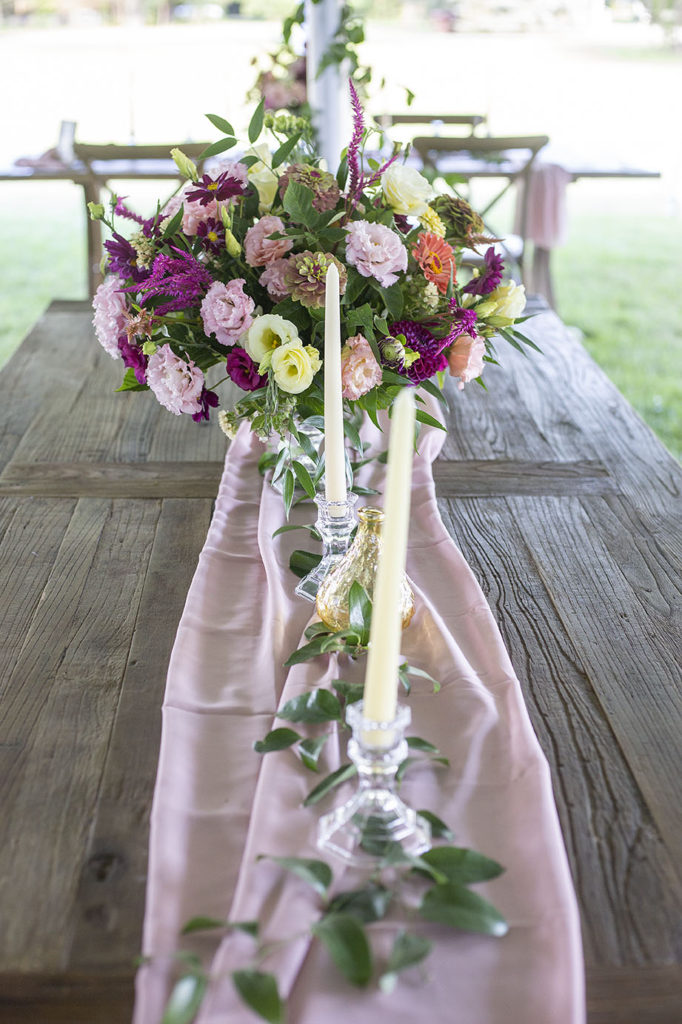 Centerpiece detail on guests table