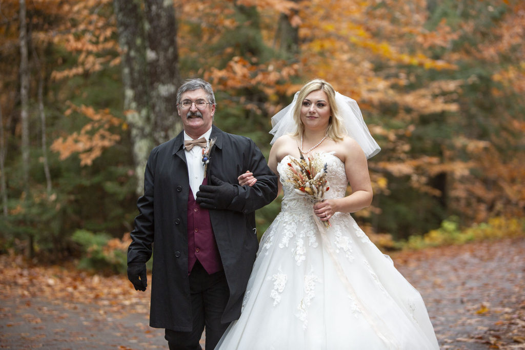 Upper Peninsula bride and father