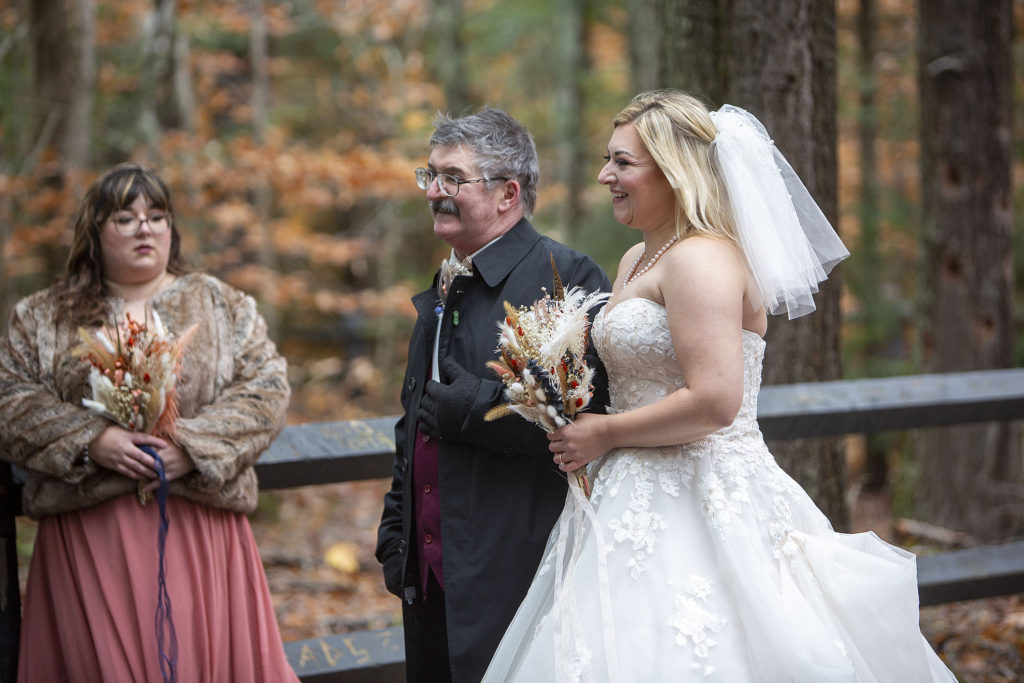 Northern Michigan wedding at Tahquamenon Falls elopement