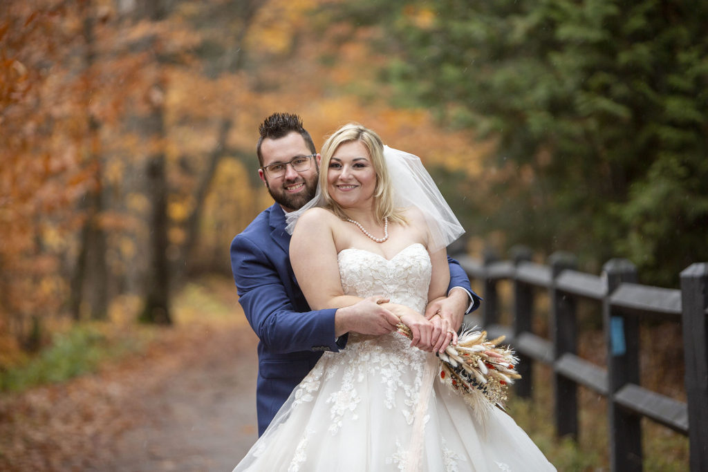 Upper Peninsula wedding photographer at Tahquamenon Falls elopement