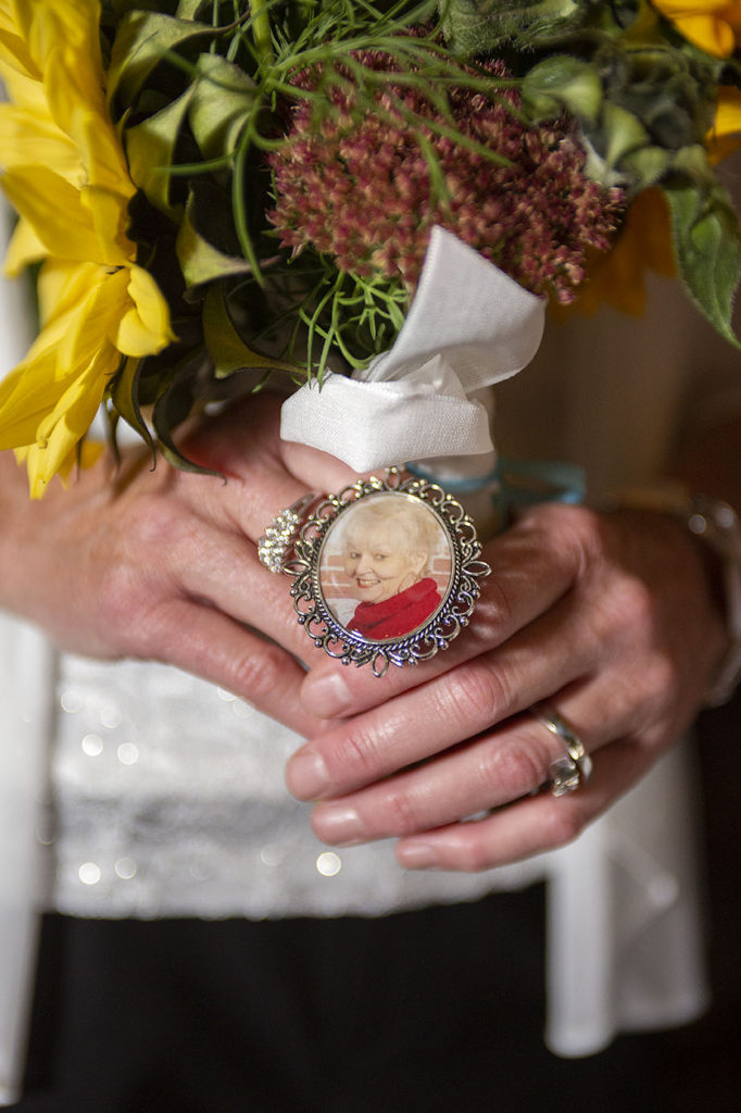 Bride's memorial to a lost family member