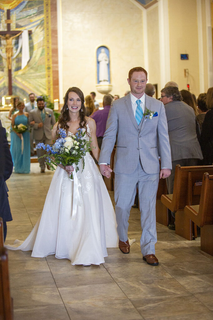 Jackson Michigan Catholic wedding photographer