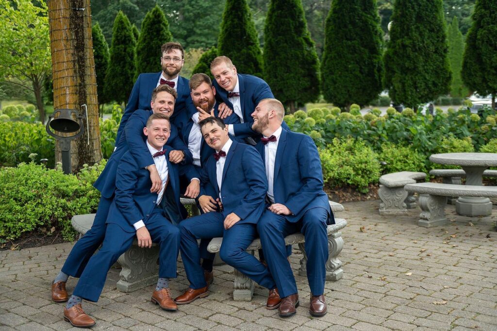 Groomsmen pose for a silly photo at Saline, Michigan wedding.